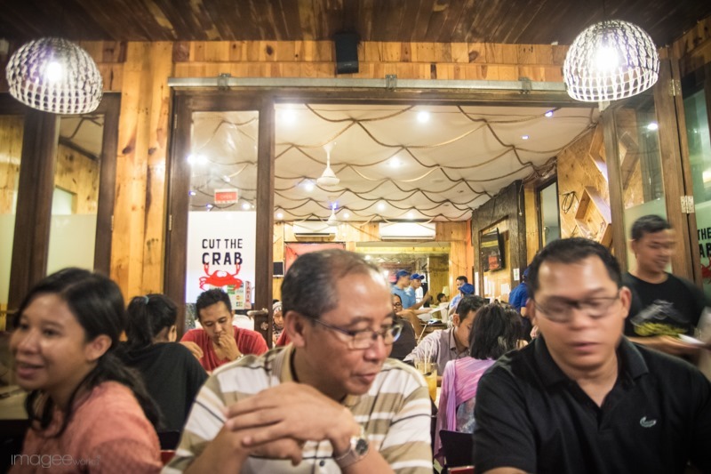 Pesta Makan Kepiting – Cut The Crab | the atmojo