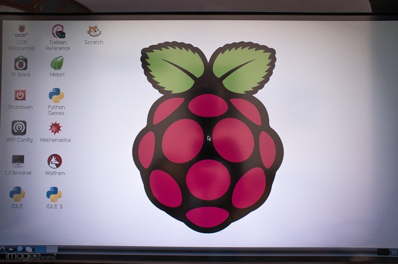 Raspberry Pi Tutorial #3: Instalasi OS Raspbian | the atmojo
